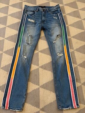 Akoo Men’s “skulk fit” Nature Denim Jeans with Multicolor Side Stripes. Size 32